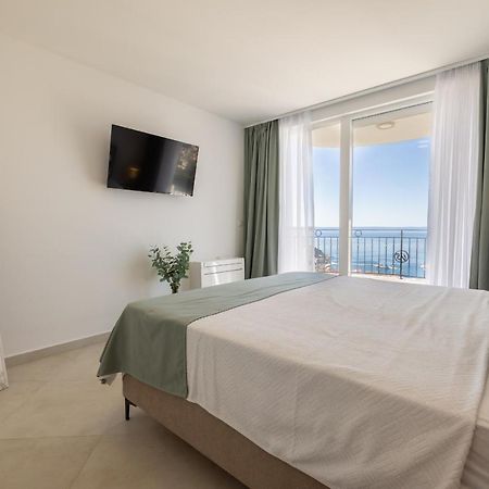מאקרסקה Villa Smaragd - Lapis - Luxury Apartment With Shared Pool מראה חיצוני תמונה