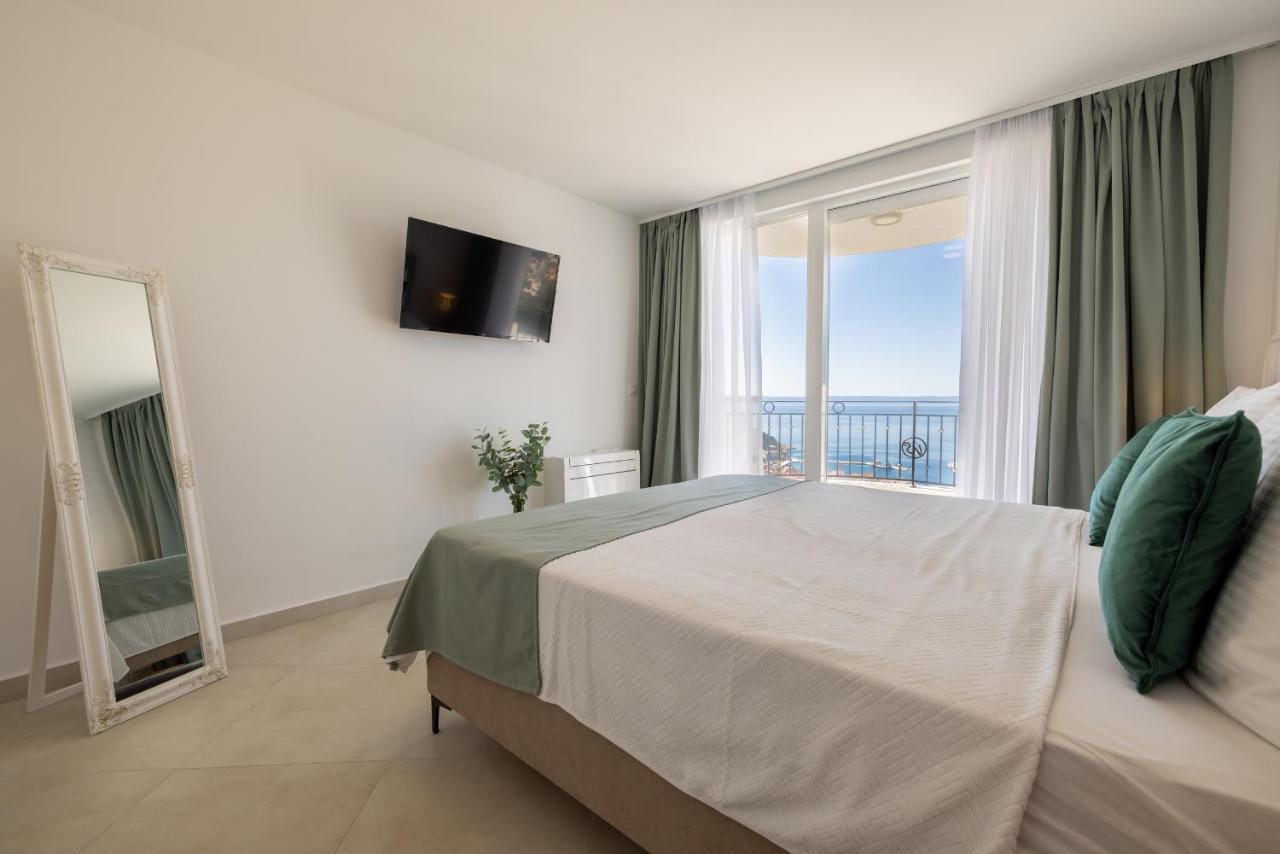 מאקרסקה Villa Smaragd - Lapis - Luxury Apartment With Shared Pool מראה חיצוני תמונה