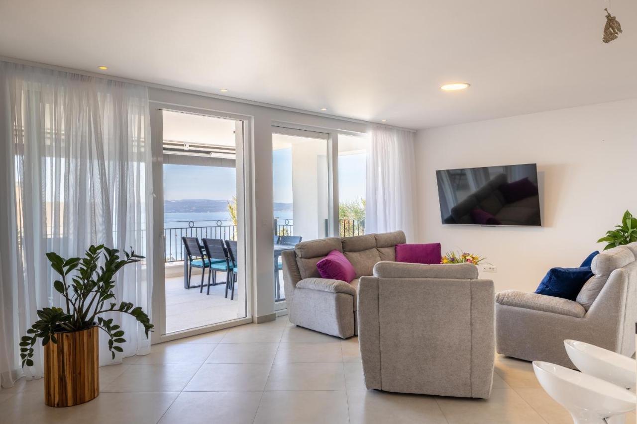 מאקרסקה Villa Smaragd - Lapis - Luxury Apartment With Shared Pool מראה חיצוני תמונה