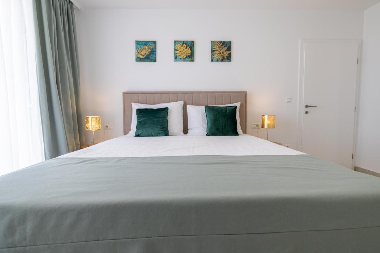 מאקרסקה Villa Smaragd - Lapis - Luxury Apartment With Shared Pool מראה חיצוני תמונה