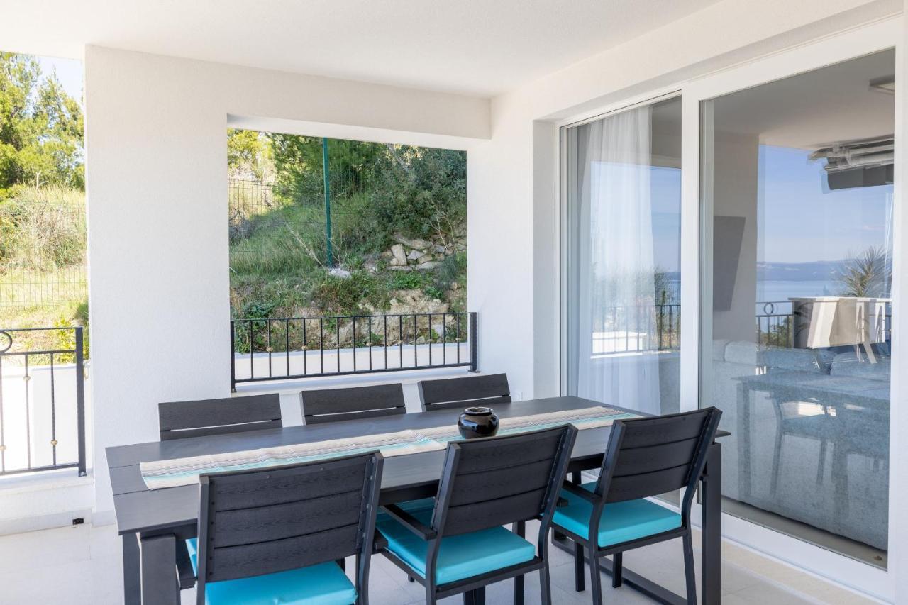 מאקרסקה Villa Smaragd - Lapis - Luxury Apartment With Shared Pool מראה חיצוני תמונה