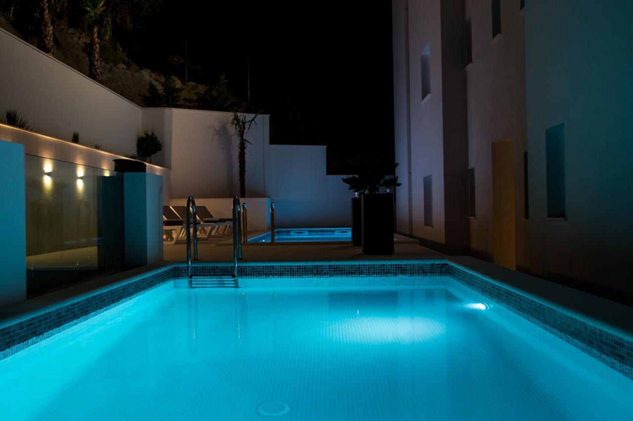 מאקרסקה Villa Smaragd - Lapis - Luxury Apartment With Shared Pool מראה חיצוני תמונה